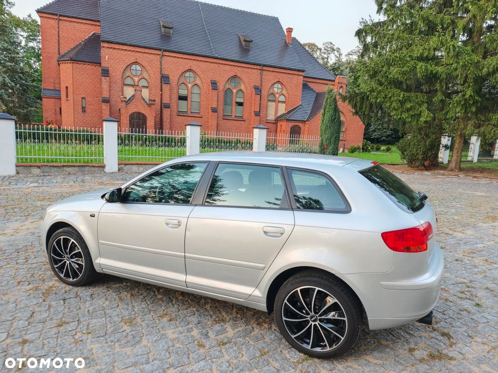 Audi A3 Sportback 1.4 TFSI Attraction - 7