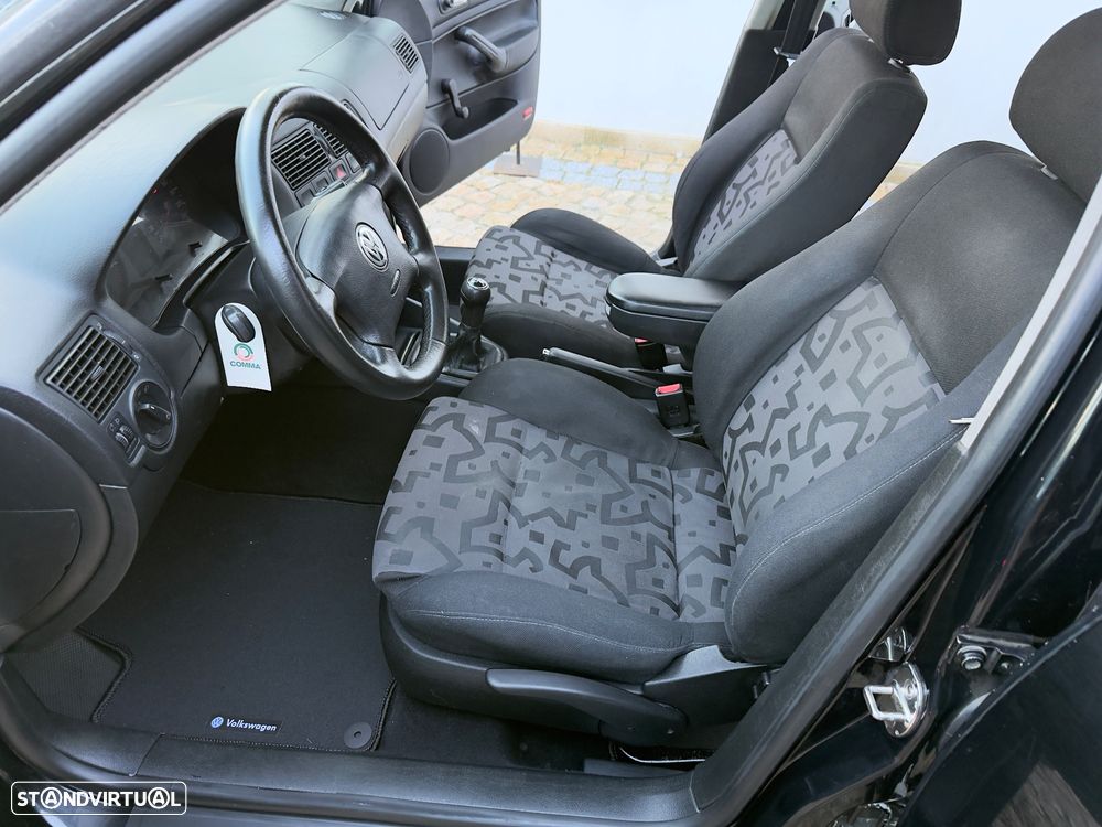 VW Golf 1.9 TDi Confortline AC - 34