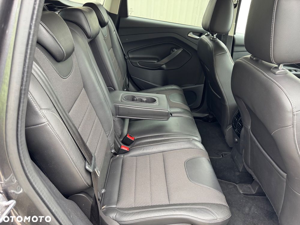 Ford Kuga 1.5 EcoBoost 2x4 Cool & Connect - 10