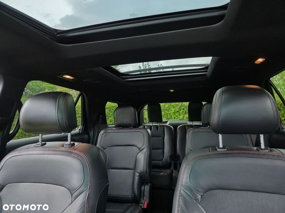 Ford Explorer - 30