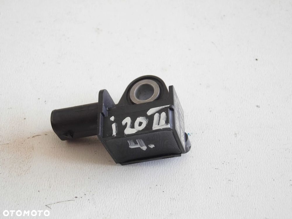 CZUJNIK UDERZENIOWY HYUNDAI I20 II LIFT 2018r. ORYGINAŁ - 1