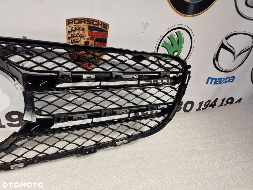 MERCEDES GLC W253 15- AMG ATRAPA / GRILL PRZEDNI PRZÓD , NA / POD KAMERĘ , NR A2538806801 , NR AUKCJI GL816 - 24