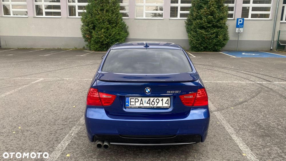 BMW Seria 3 ver-325i-edition-sport - 4