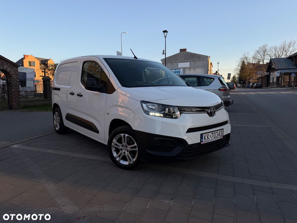 Toyota Proace City - 1