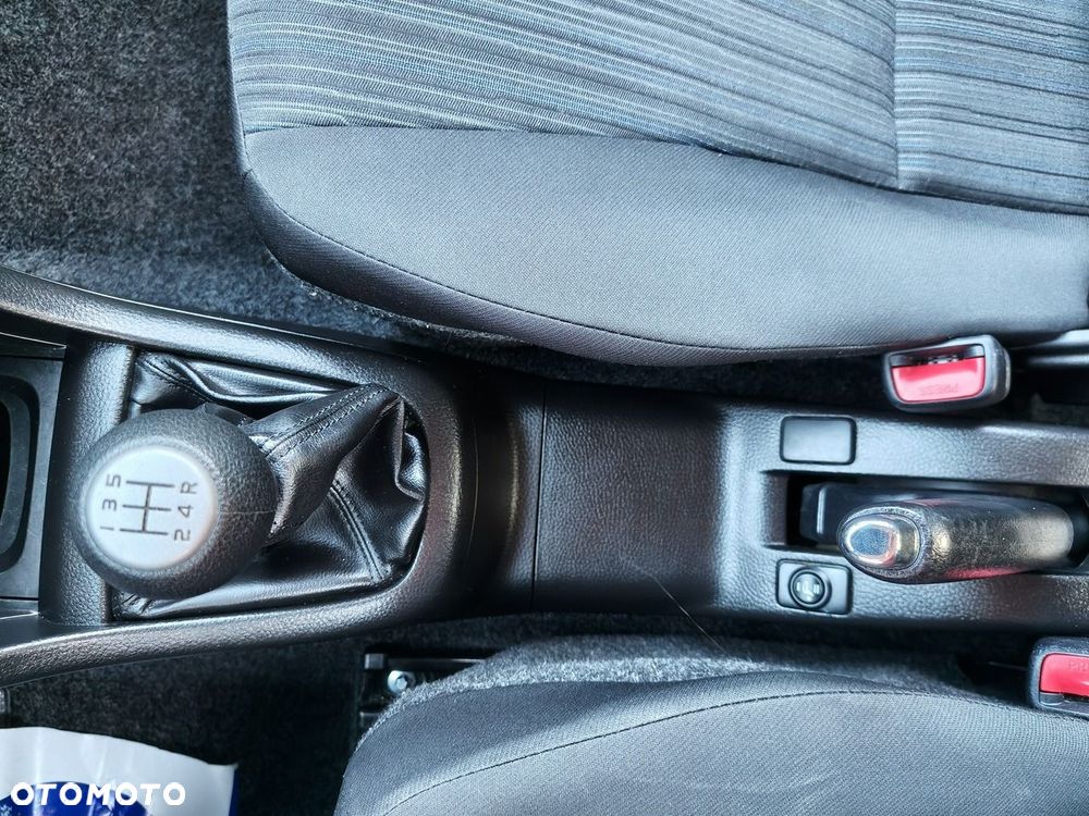 Suzuki Swift - 15