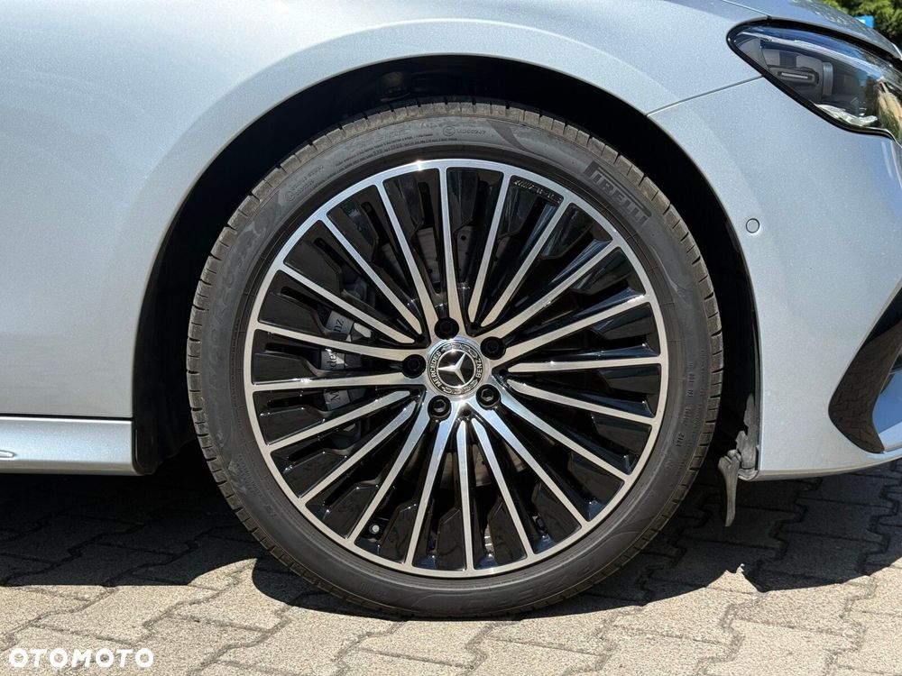 Mercedes-Benz Klasa E 450 d mHEV 4-Matic AMG 9G-Tronic - 12