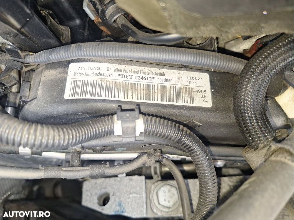 Dezmembrez Audi Q3 2.0 tdi DFT 150 cp culoare negru LY9T - 4