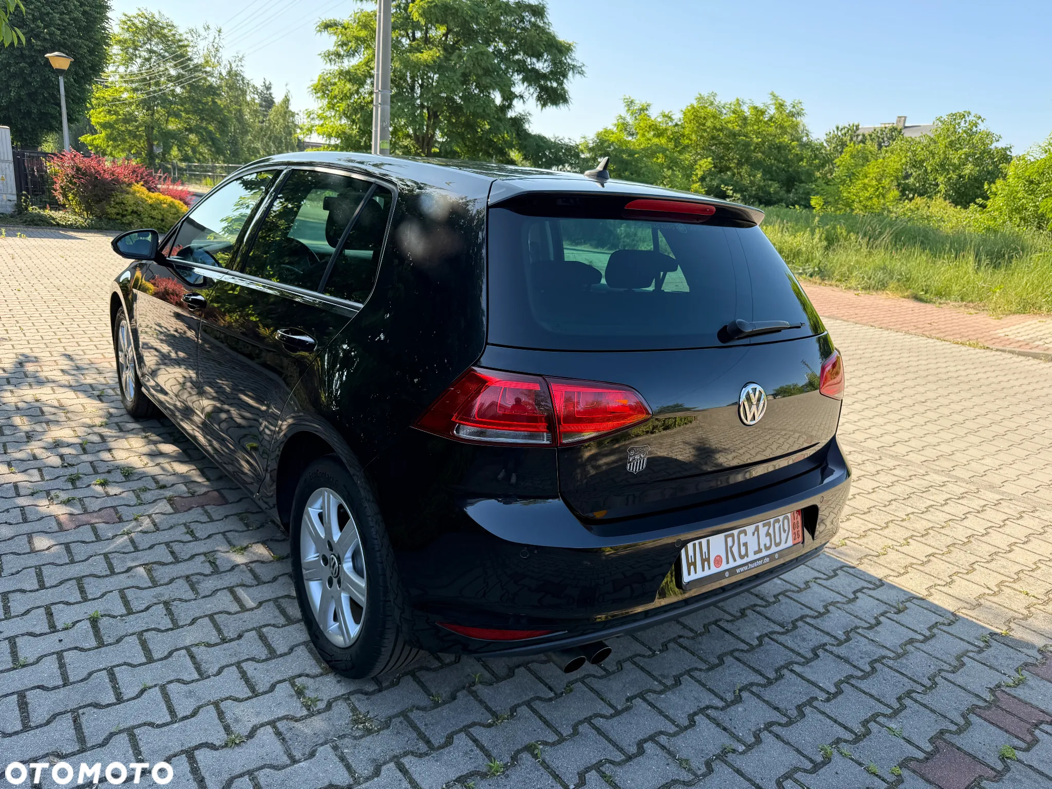 Volkswagen Golf - 10