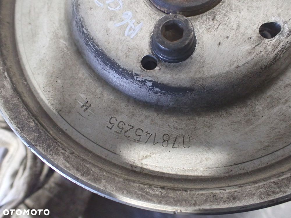 POMPA WSPOMAGANIA AUDI A6 C5 2.8 AQD 4B0145156   078145255 - 7