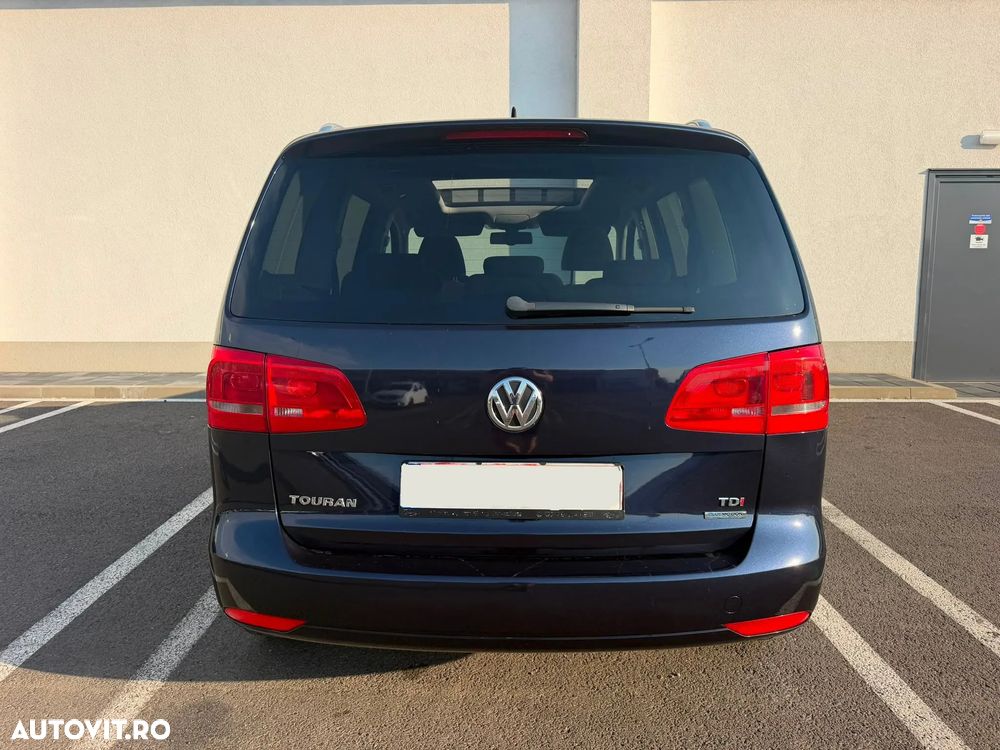 Volkswagen Touran 1.6 TDI DPF BlueMotion Technology Highline - 5