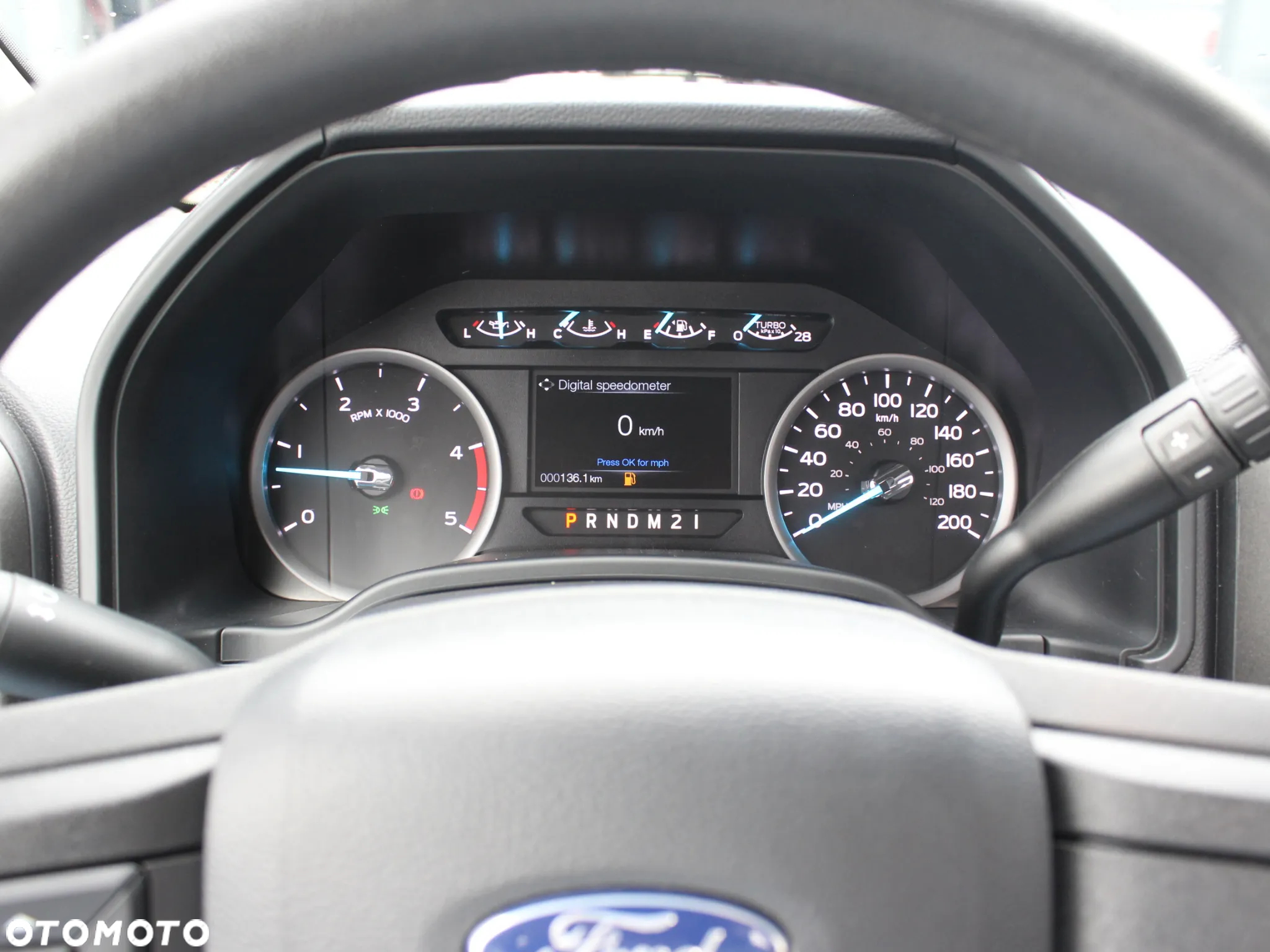 Ford F350 - 8