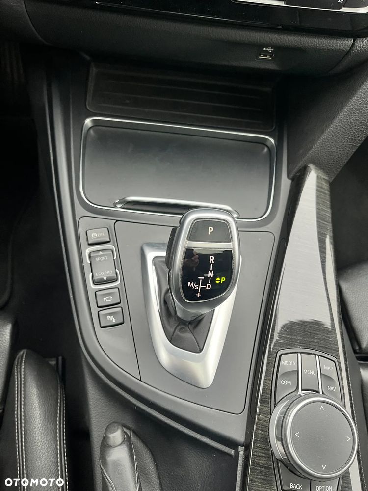 BMW Seria 4 420d xDrive Luxury Line - 27