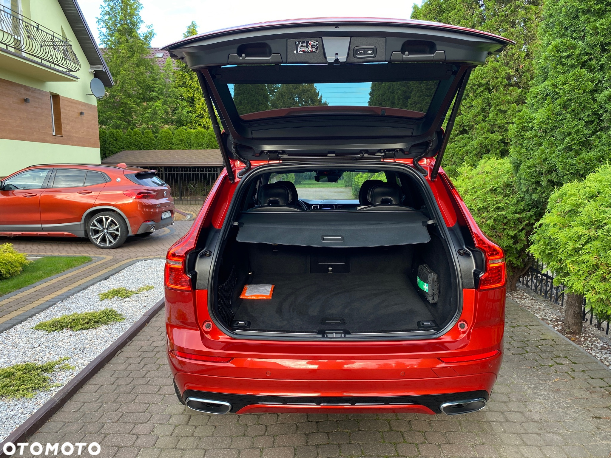 Volvo XC 60 B4 D Geartronic RDesign - 12