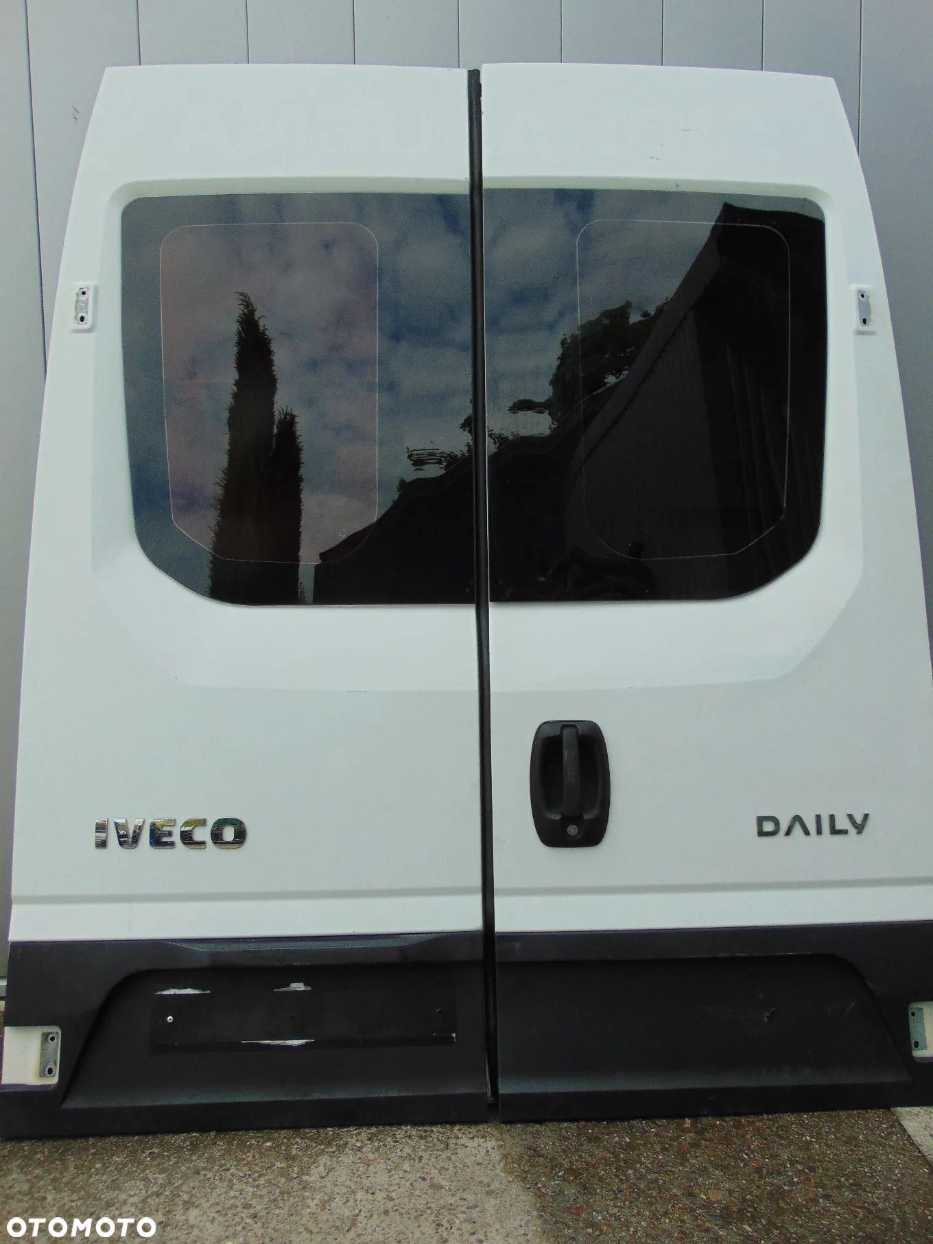IVECO DAILY 2014- drzwi tył tylne kpl. - 1