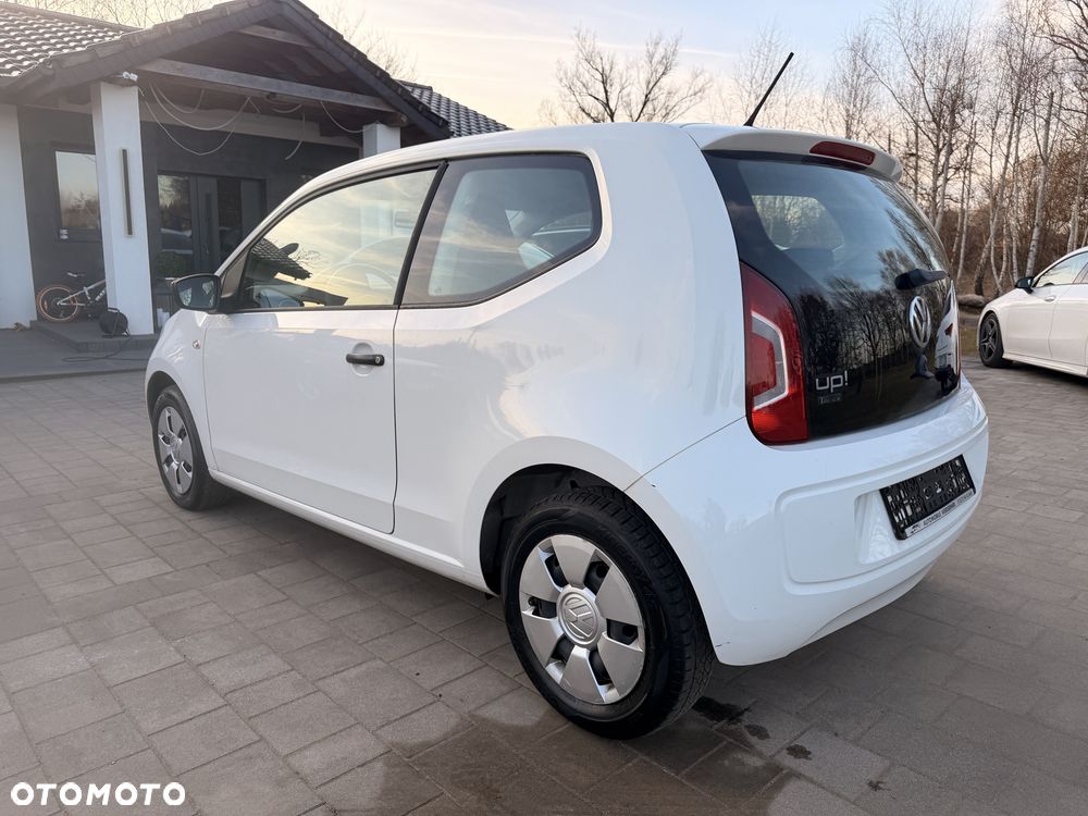 Volkswagen up! - 4