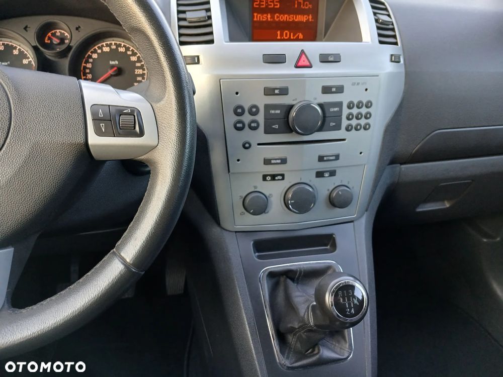 Opel Zafira - 31