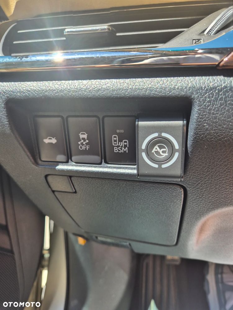 Toyota Avalon 3.5 XL - 36