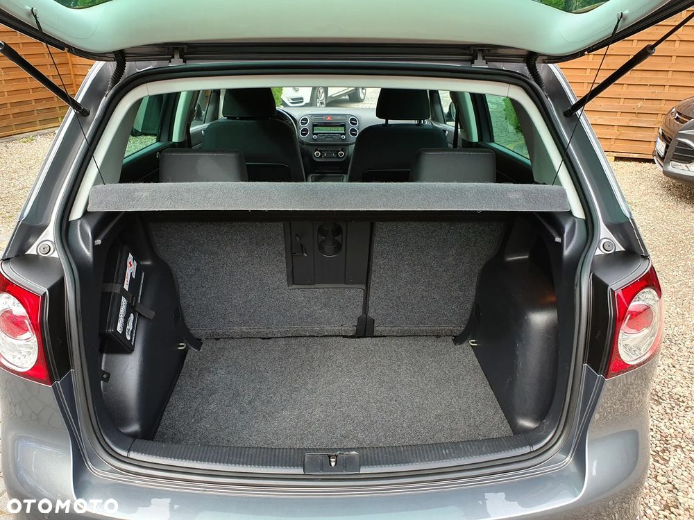 Volkswagen Golf Plus - 15