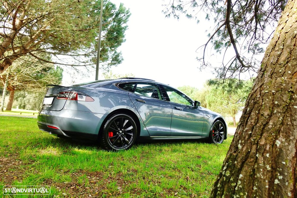 Tesla Model S Standard - 27