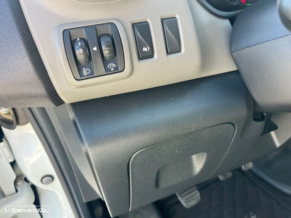 Renault TRAFIC 1.6DCI 125HP SS L2H2 1.2T - AC / IVA DEDUTIVEL - 17