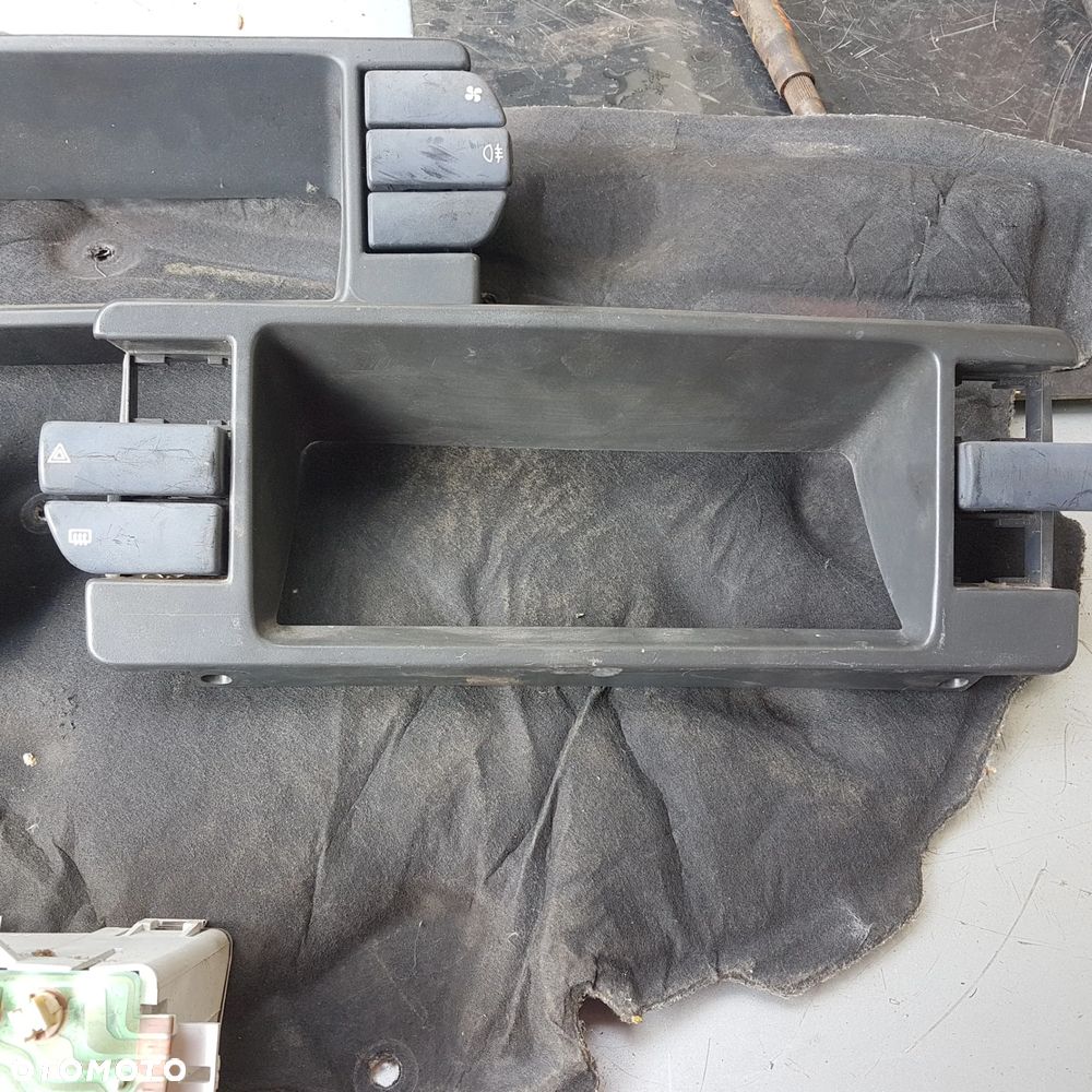 licznik zegar dzienny przebieg fiat 126p maluch elegant - 7