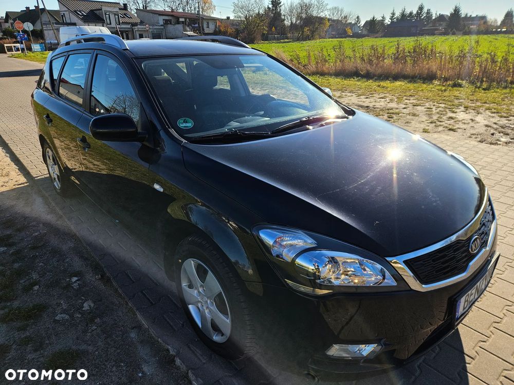 Kia Ceed 1.4 CVVT Spirit - 3