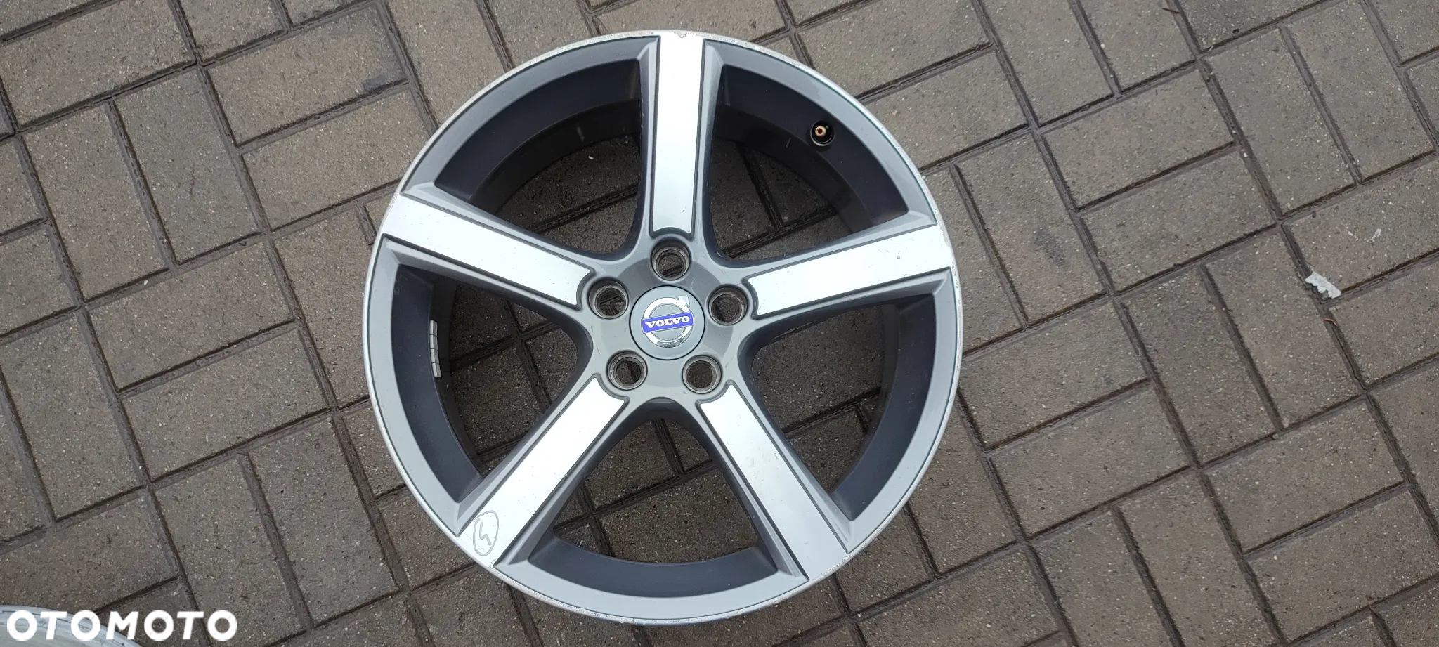 FELGI ALUMINIOWE 31290414DCLG 5x108 8Jx18 CALI ET 45 VOLVO V70 C70 BORBET KOMPLET 4 SZTUKI - 5