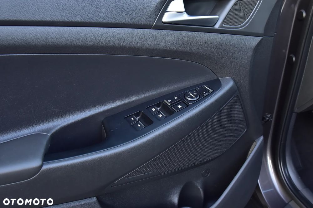 Hyundai Tucson blue 1.6 GDi 2WD Intro Edition - 21