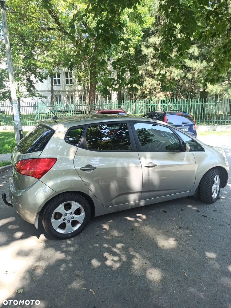 Kia Venga 1.6 XL - 6