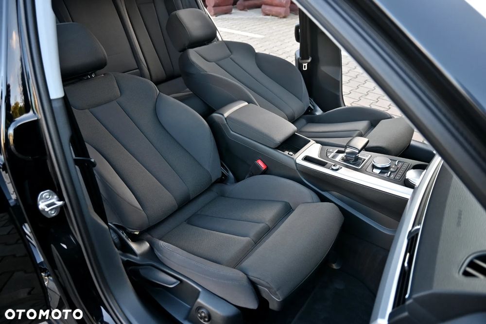 Audi A4 Limousine 2.0 TDI S tronic quattro sport - 30