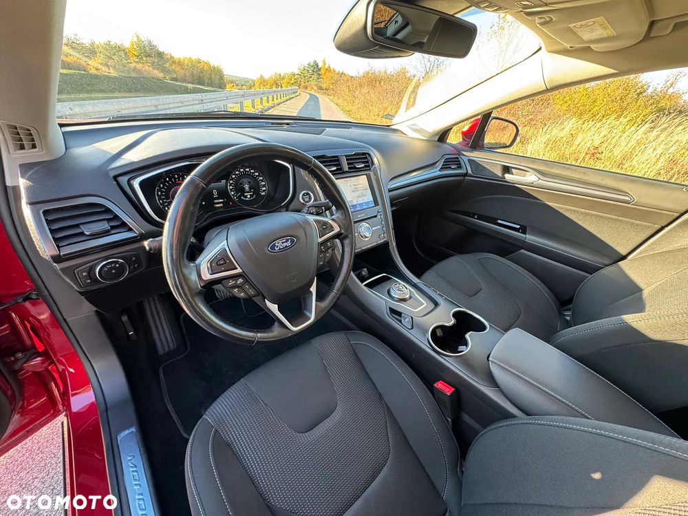 Ford Mondeo - 12