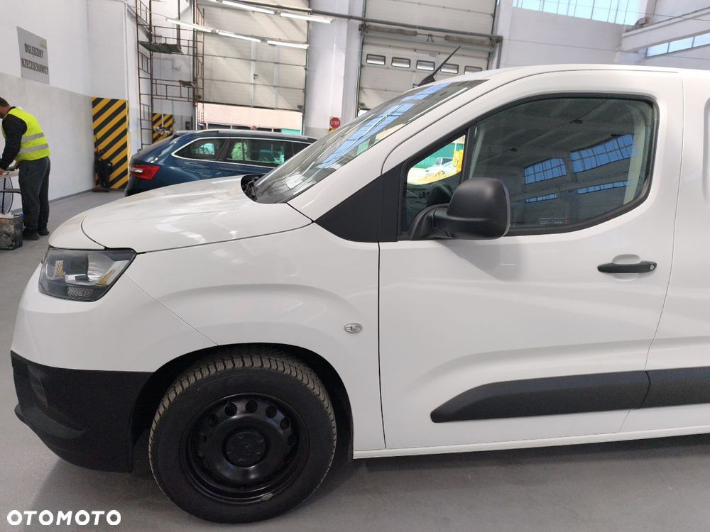 Toyota ProAce Kombi D-4D Medium 2,6t - 14
