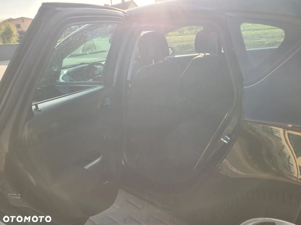 Opel Astra - 10