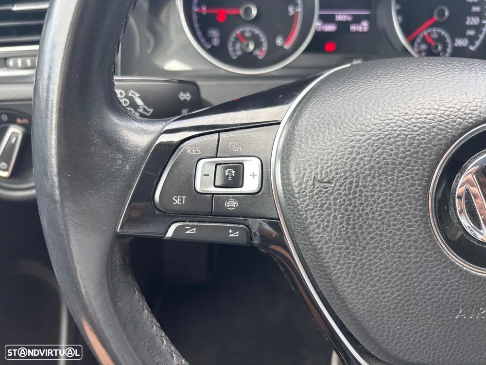 VW Golf Variant 1.6 TDi Confortline - 20