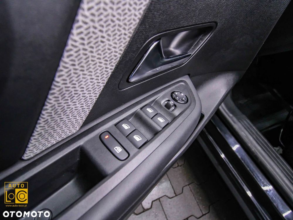 Citroën C4X 1.2 PureTech Shine Pack S&S EAT8 - 29