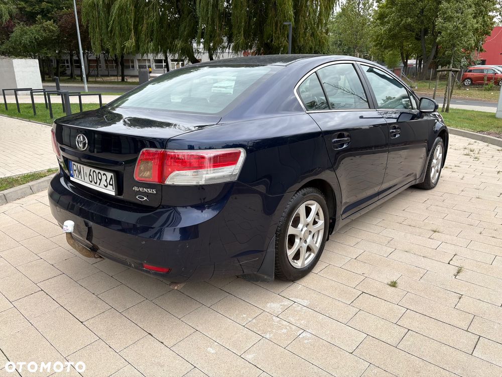 Toyota Avensis 2.0 D-4D Team - 4