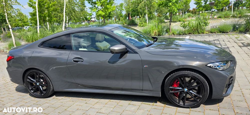 BMW M4 M440i xDrive - 2
