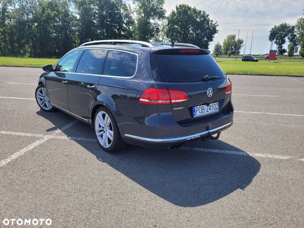 Volkswagen Passat 2.0 TDI Edition 40 DSG - 23
