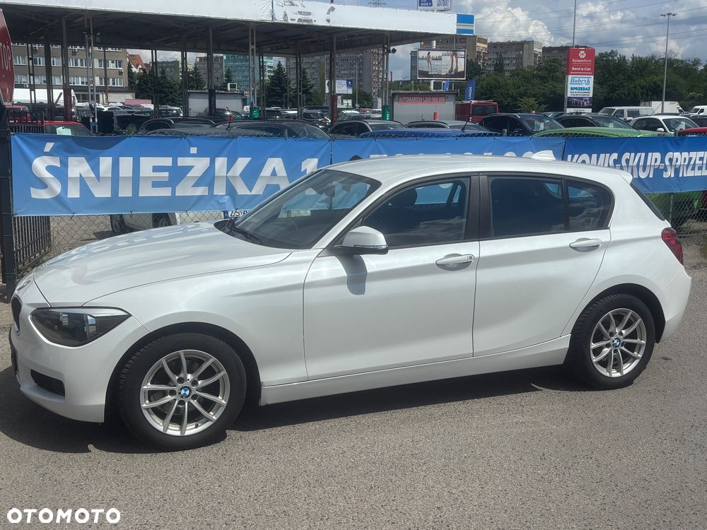 BMW Seria 1 116i Sport Line - 10
