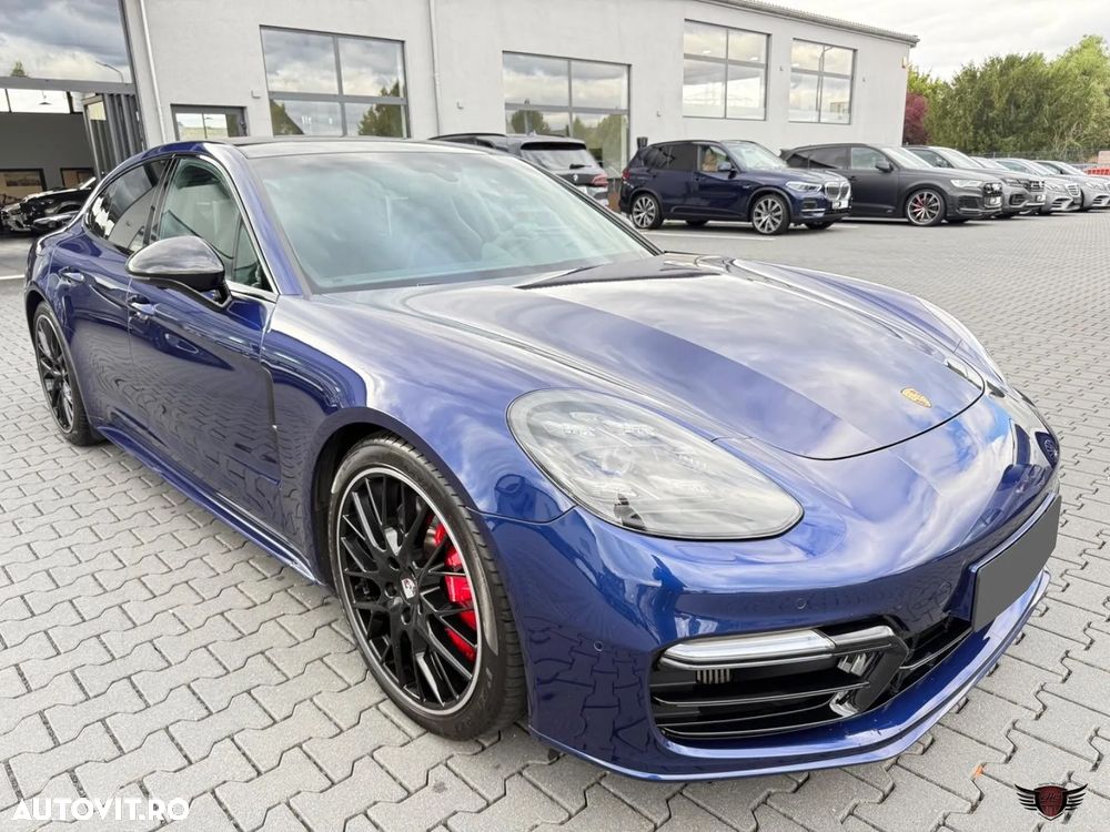 Porsche Panamera GTS - 3