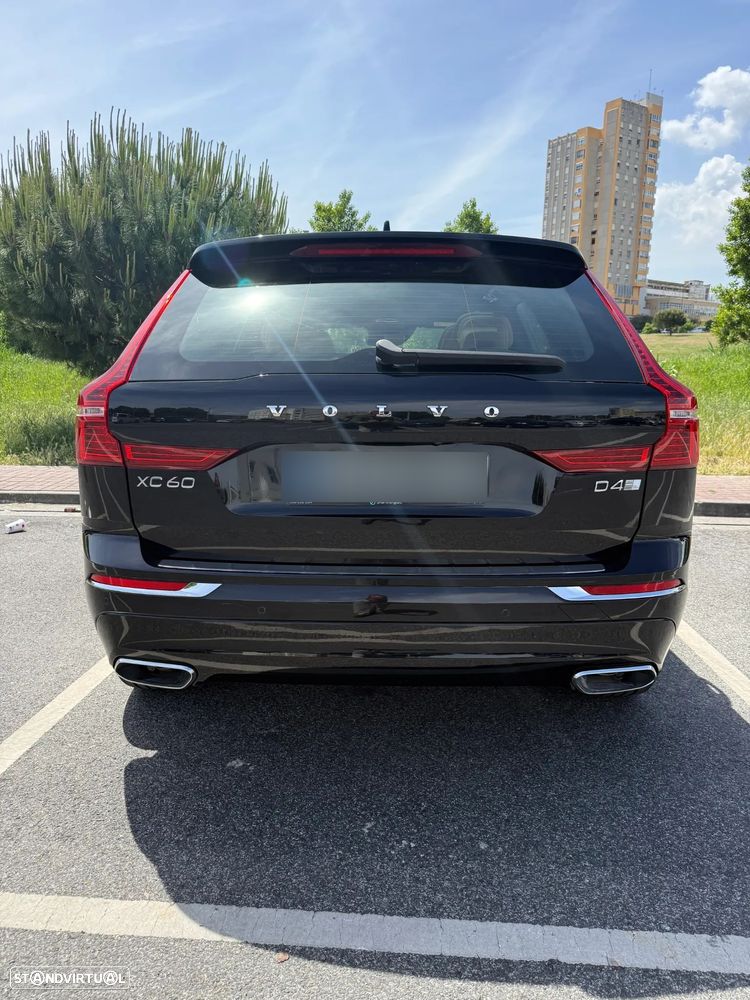 Volvo XC 60 2.0 D4 Inscription AWD Geartronic - 7