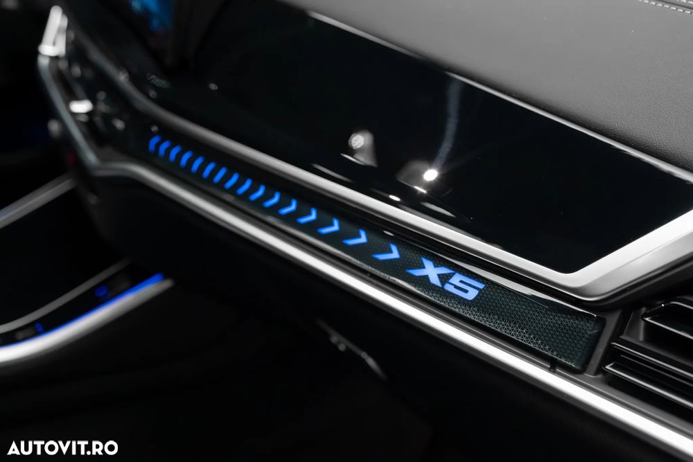 BMW X5 xDrive30d - 39
