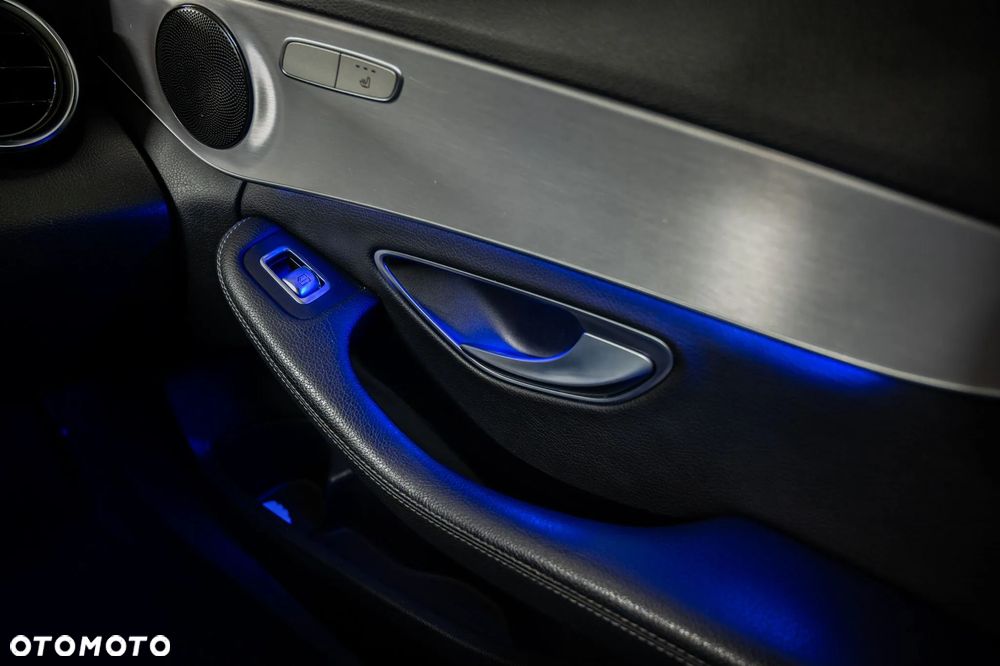 Mercedes-Benz Klasa C - 27