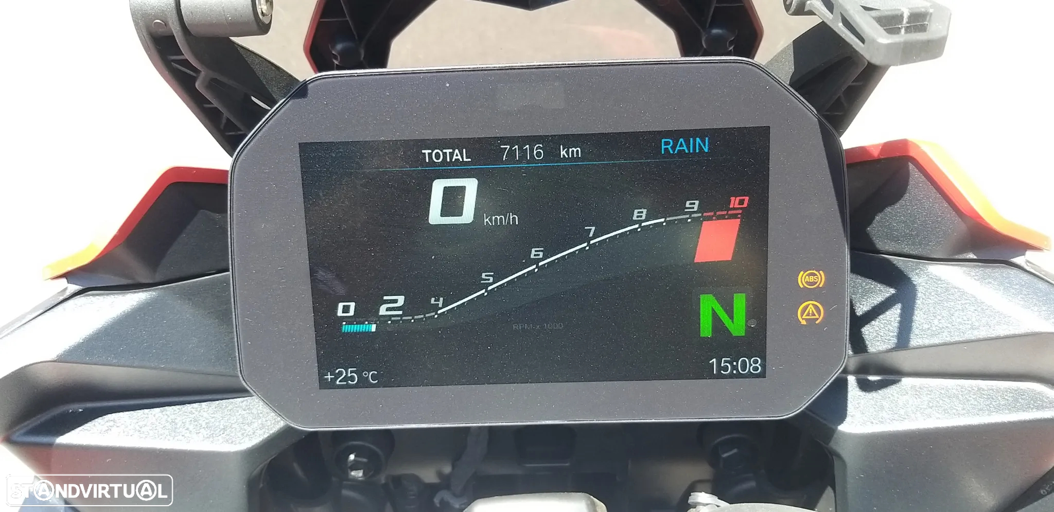 BMW F 900 XR - 10