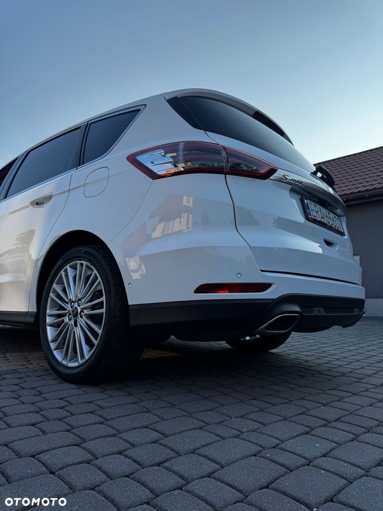 Ford S-Max 2.0 TDCi Titanium - 17
