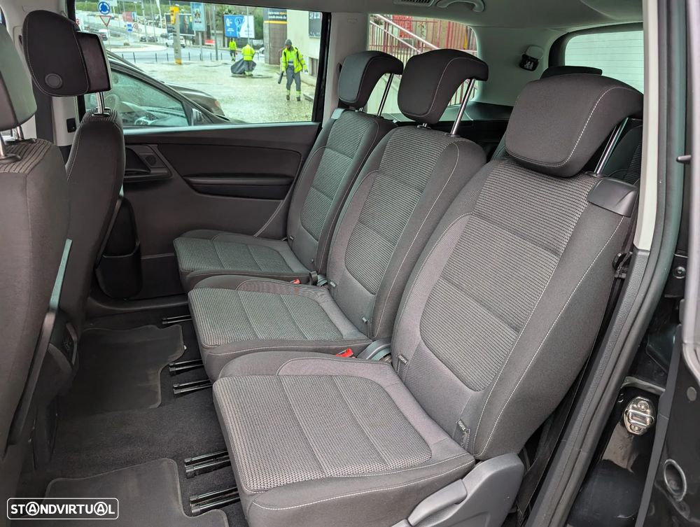 VW Sharan 2.0 TDI Confortline - 10