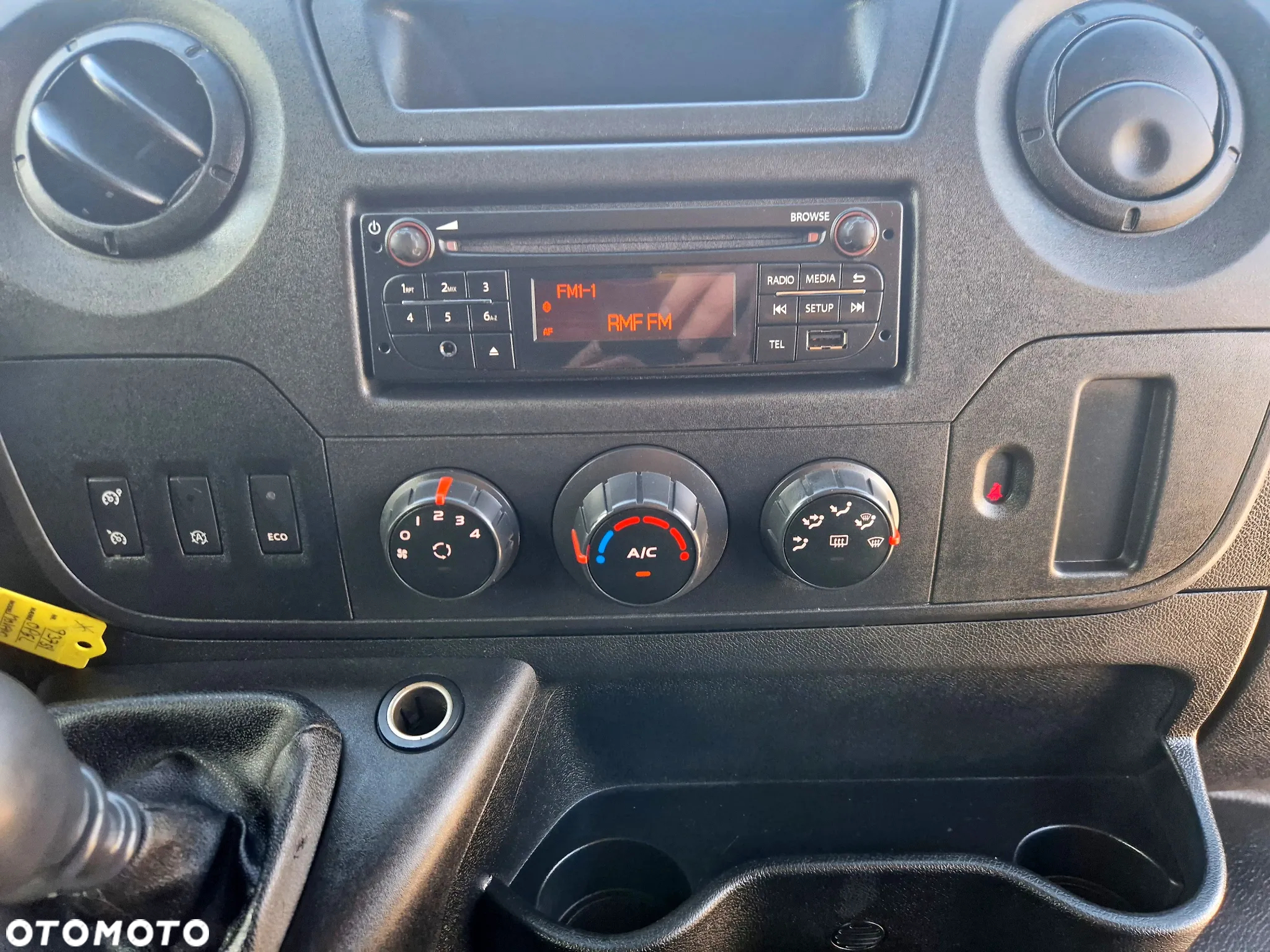 Opel OPEL MOVANO 2.3 CDTI 136 KONNY  ŚREDNI WYSOKI L2H2 KLIMA WEBASTO 215 T/KM PRZEBIEGU GWARANCJA 2X BOCZNE DRZWI - 25