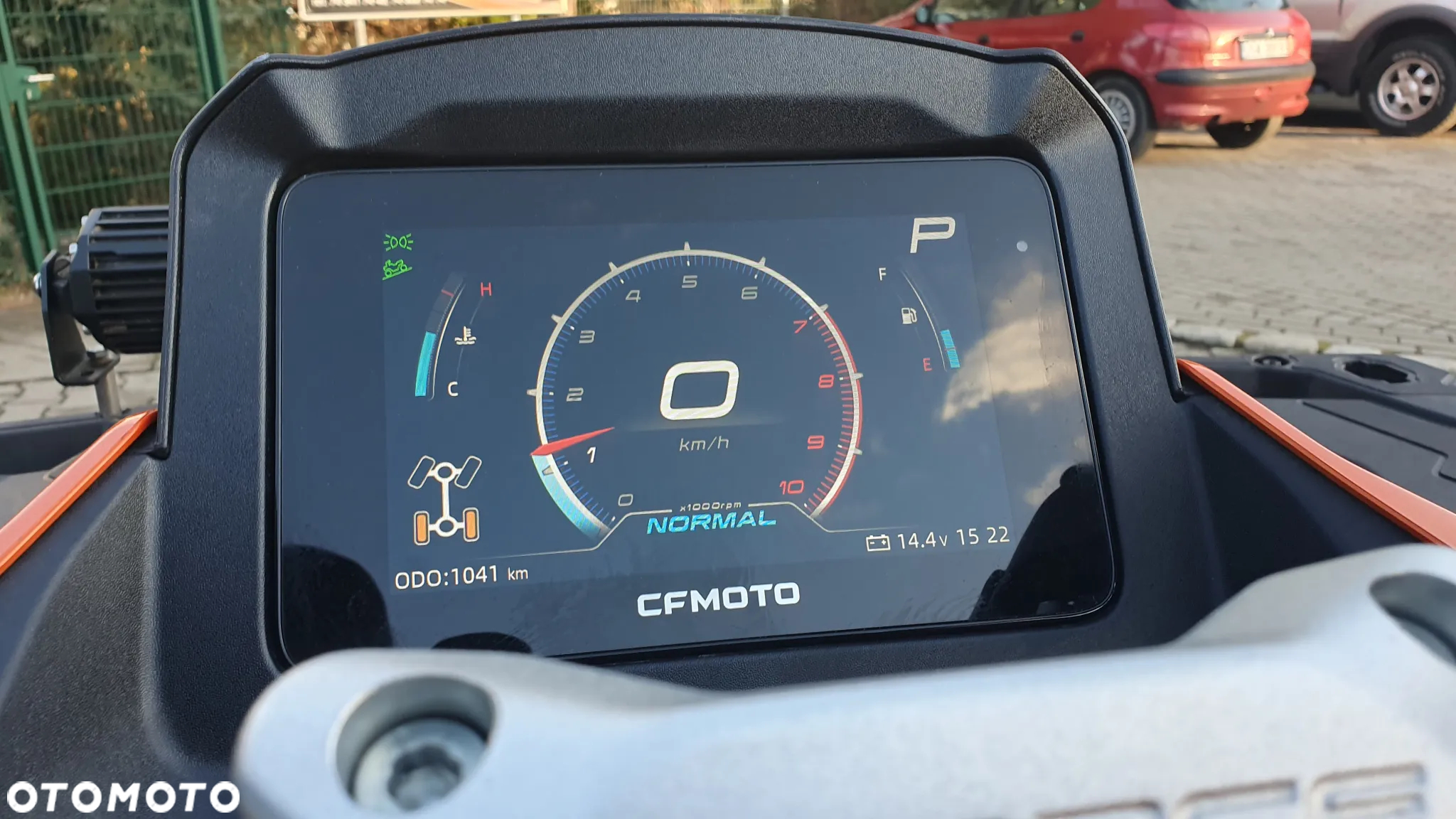 CFMoto CForce - 10