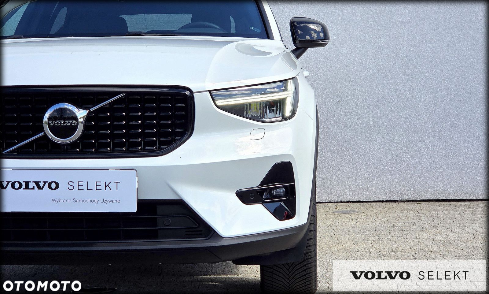 Volvo XC 40 B3 Plus Dark - 31