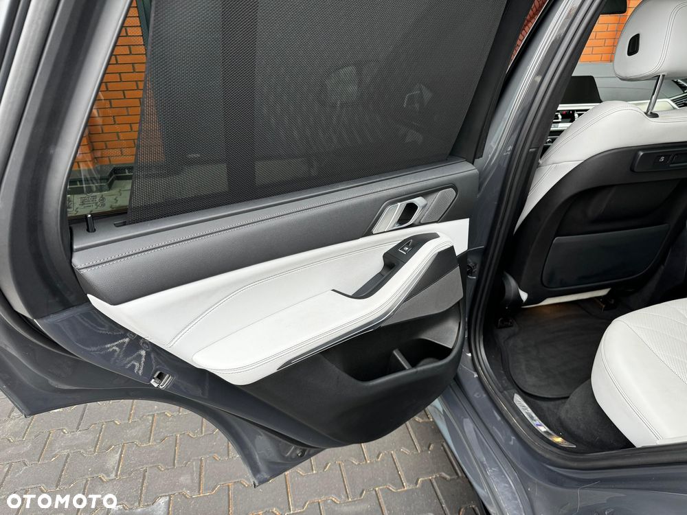 BMW X5 xDrive45e sport - 16